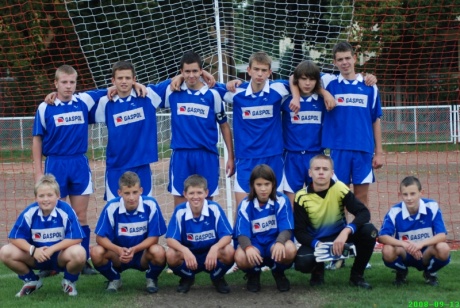 trampkarze młodsi - skład drużyny w sezonie 2009-2010